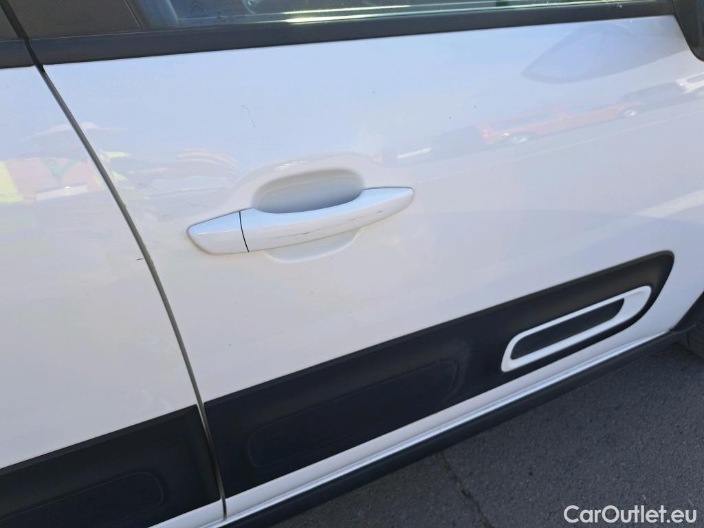  Citroen  C3  Feel 1.5 BlueHDi 100CV MT6 E6d #58