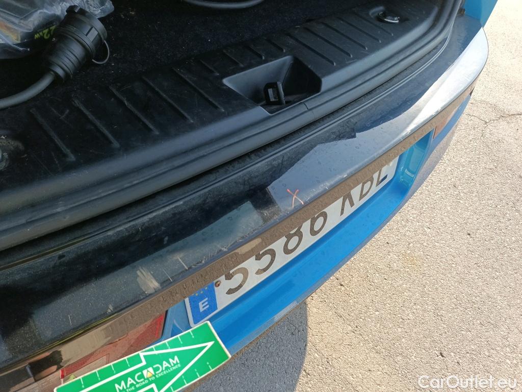  Bmw  I3  BMW 5p 1G berlina con portón 94ah #8