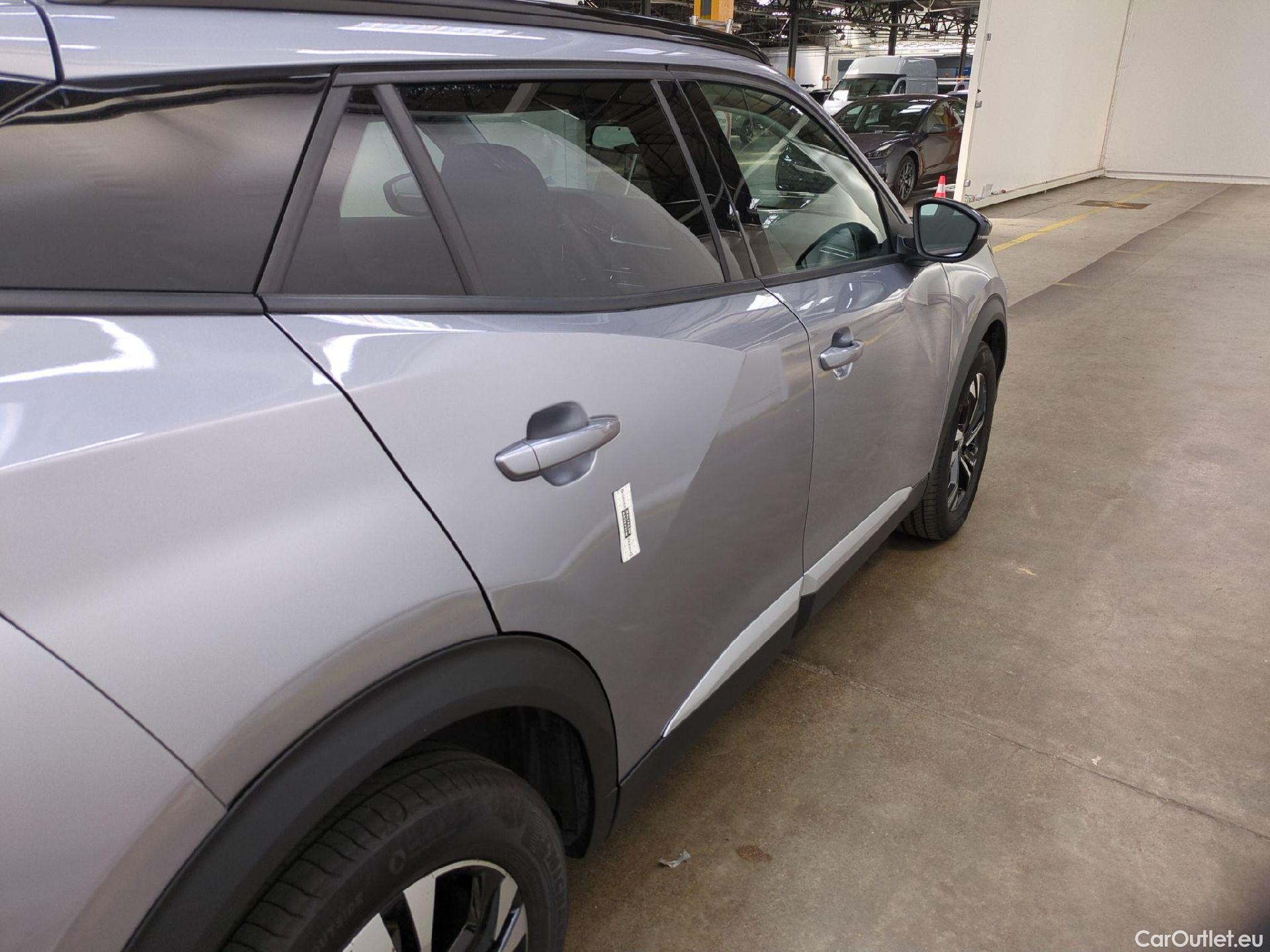  Peugeot  2008  Allure 1.5 HDi 130CV BVA8 E6d #41