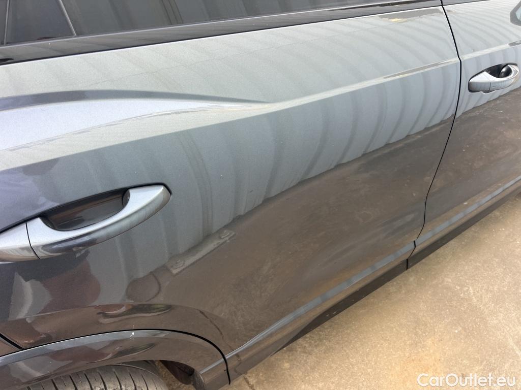  Audi  Q3 AUDI  / 2018 / 5P / todoterreno 40 TDI 147kW S tronic Quattro Black Line #7