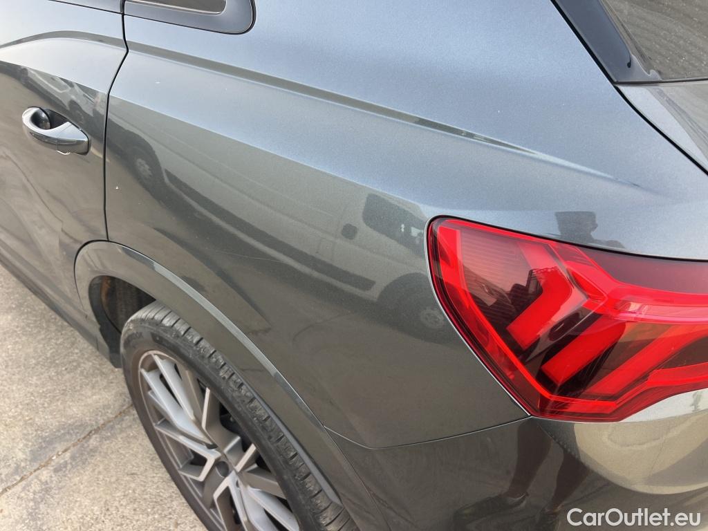  Audi  Q3 AUDI  / 2018 / 5P / todoterreno 40 TDI 147kW S tronic Quattro Black Line #5