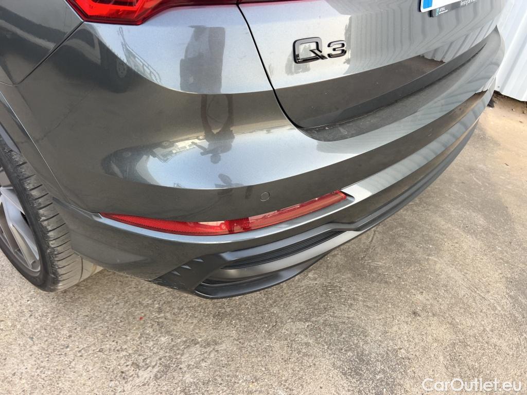  Audi  Q3 AUDI  / 2018 / 5P / todoterreno 40 TDI 147kW S tronic Quattro Black Line #14