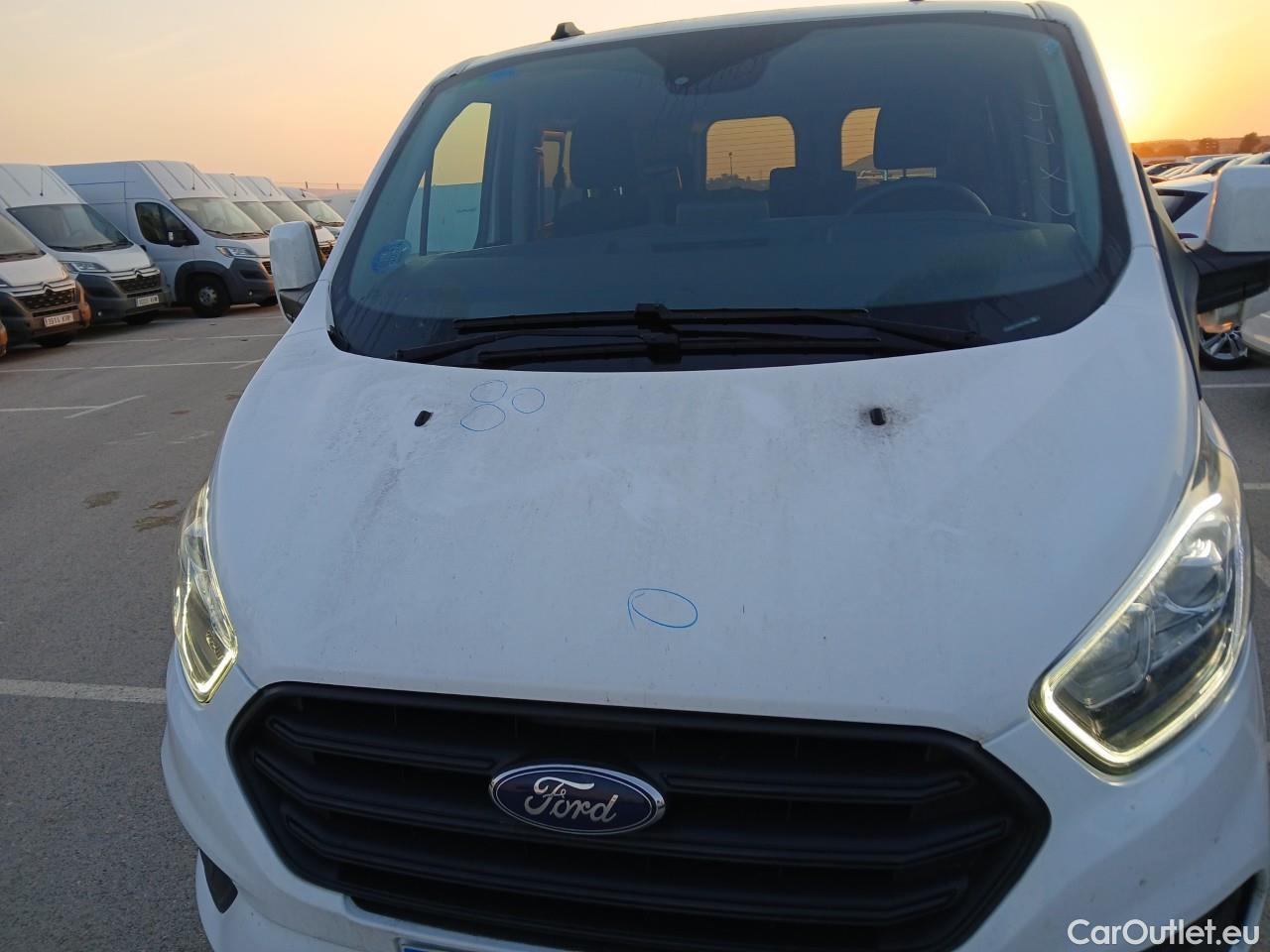  Ford  Transit  Custom Combi / Tourneo Custom 320 L1 Trend 2.0 TDCi 130CV MT6 E6dT #5