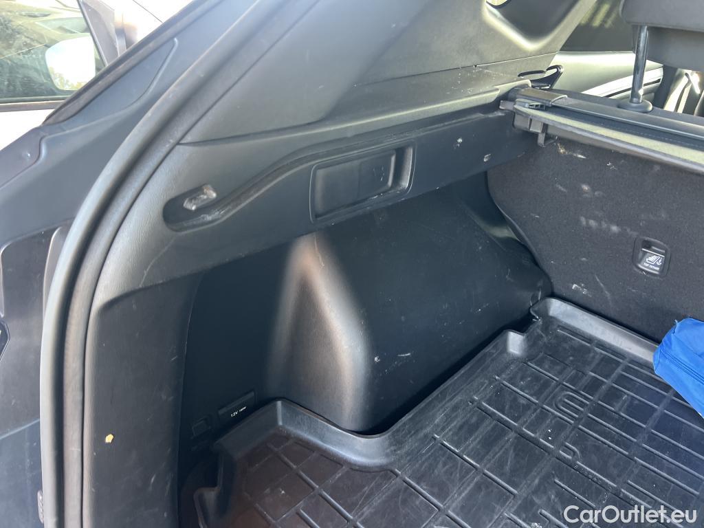  Hyundai  Tucson HYUNDAI  / 2020 / 5P / todoterreno 1.6 TGDI PHEV 195kW Tecno Sky Auto 4x4 #21