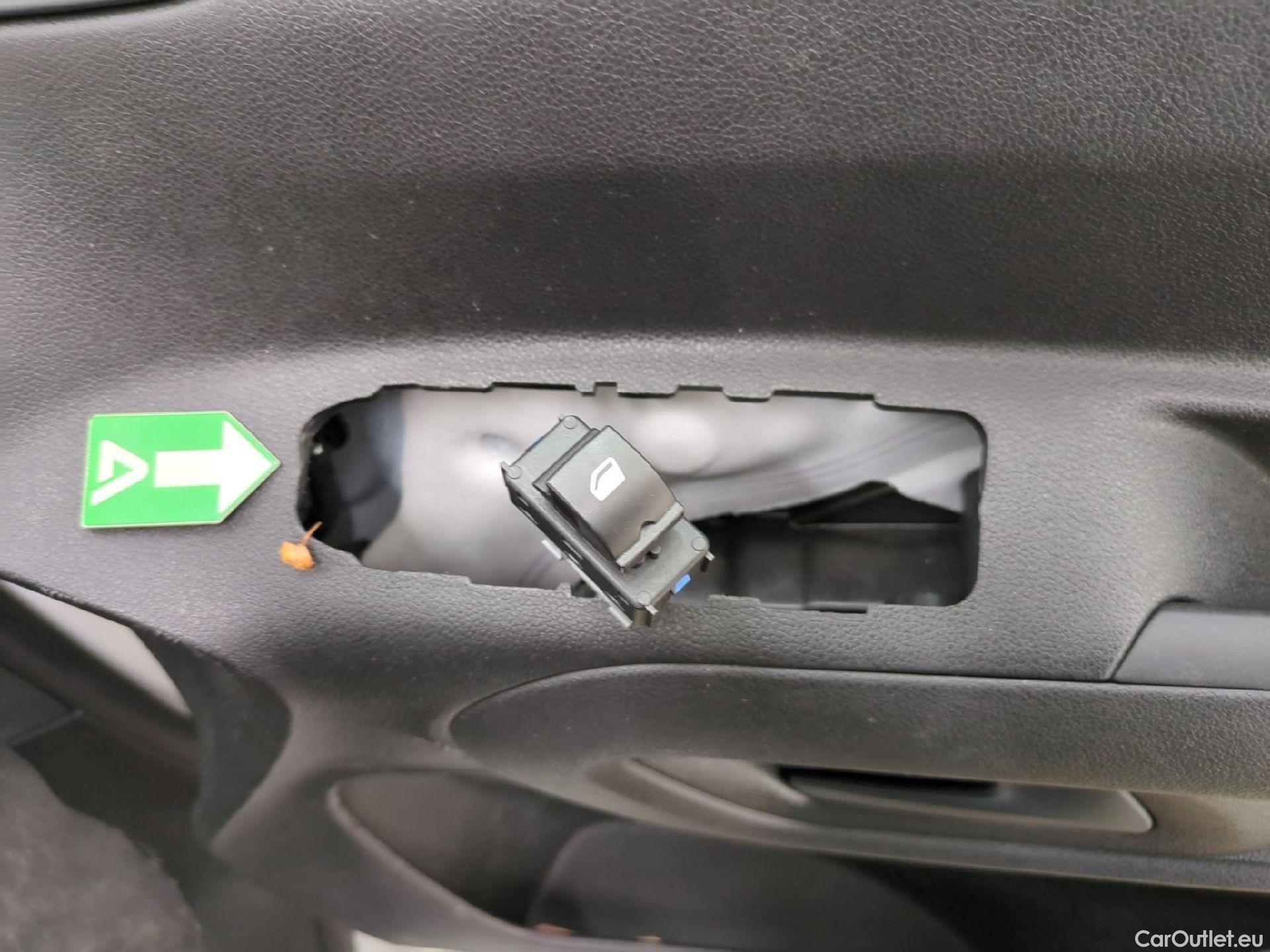  Citroen  Berlingo  Fourgon Worker M 1000 1.2 PureTech 130CV BVA8 E6d #8