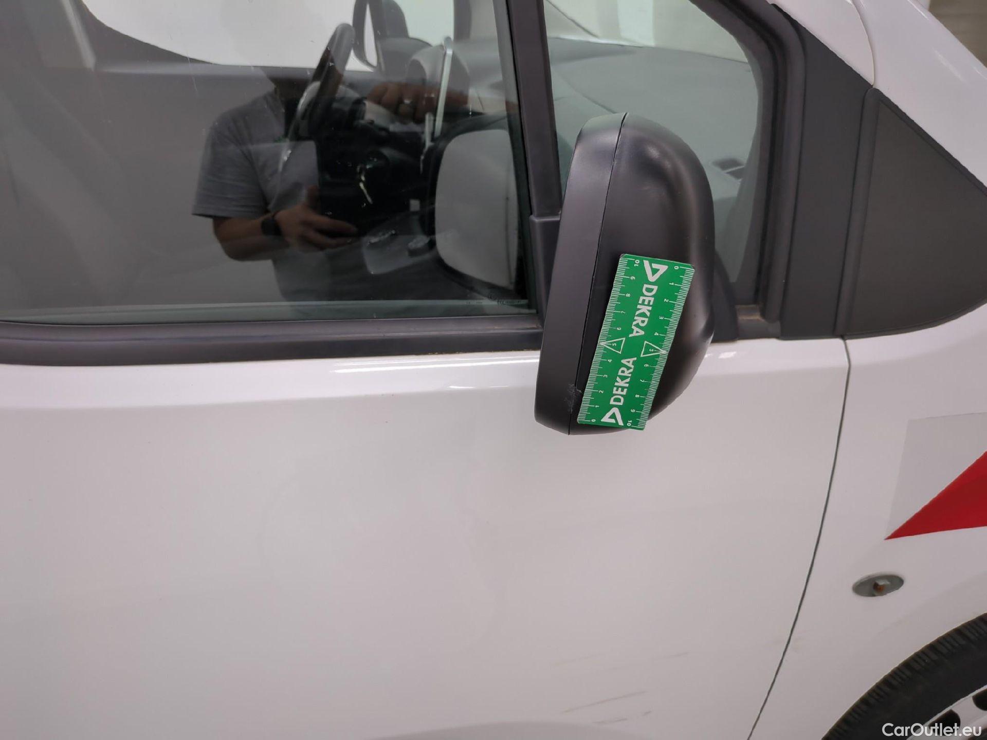  Citroen  Berlingo  Fourgon Worker M 1000 1.2 PureTech 130CV BVA8 E6d #32