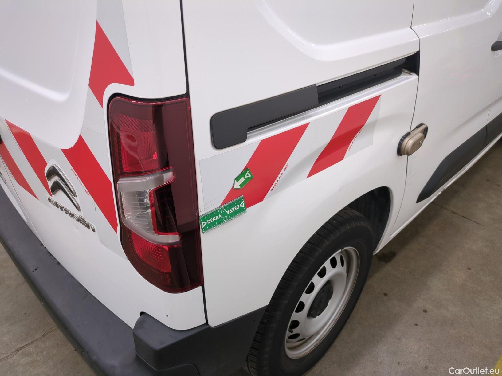  Citroen  Berlingo  Fourgon Worker M 1000 1.2 PureTech 130CV BVA8 E6d #18