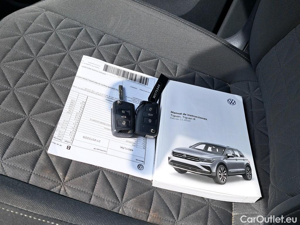  Volkswagen  Tiguan  Life 2.0 TDI 150CV AT7 E6d #10