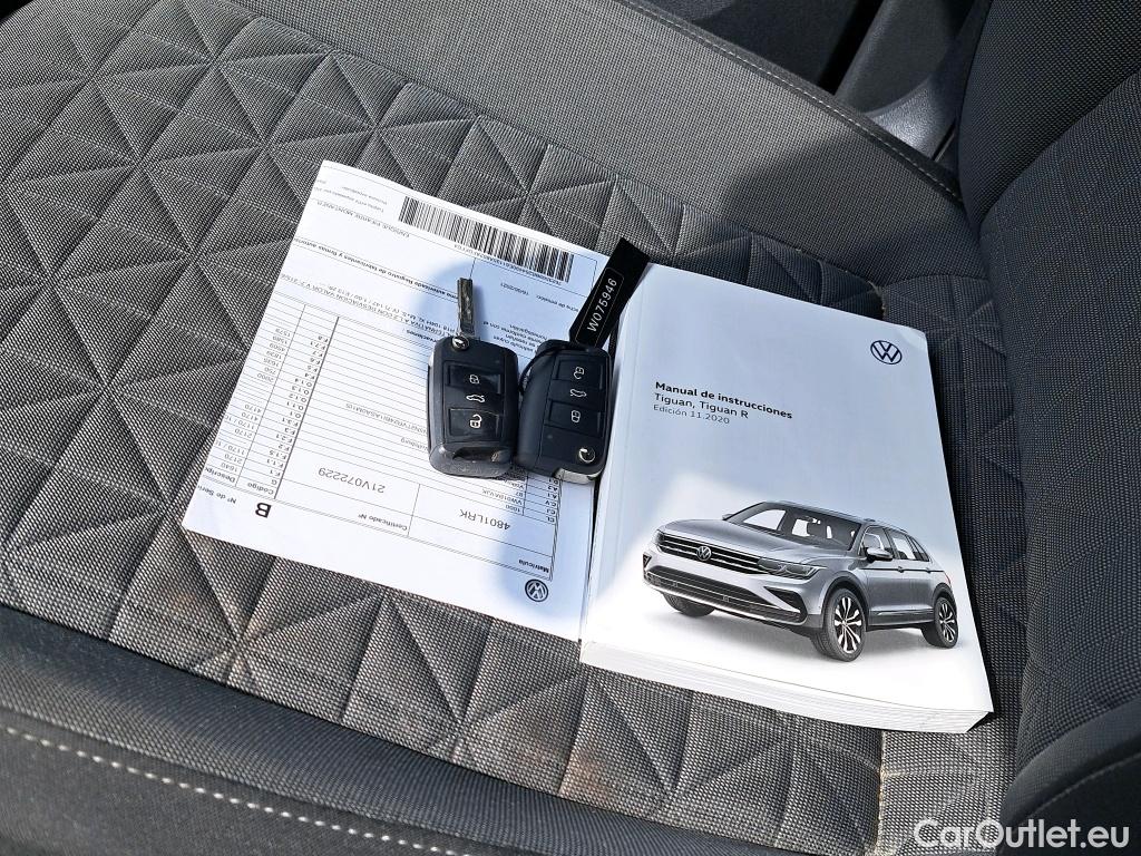 Volkswagen  Tiguan  Life 2.0 TDI 150CV AT7 E6d #11