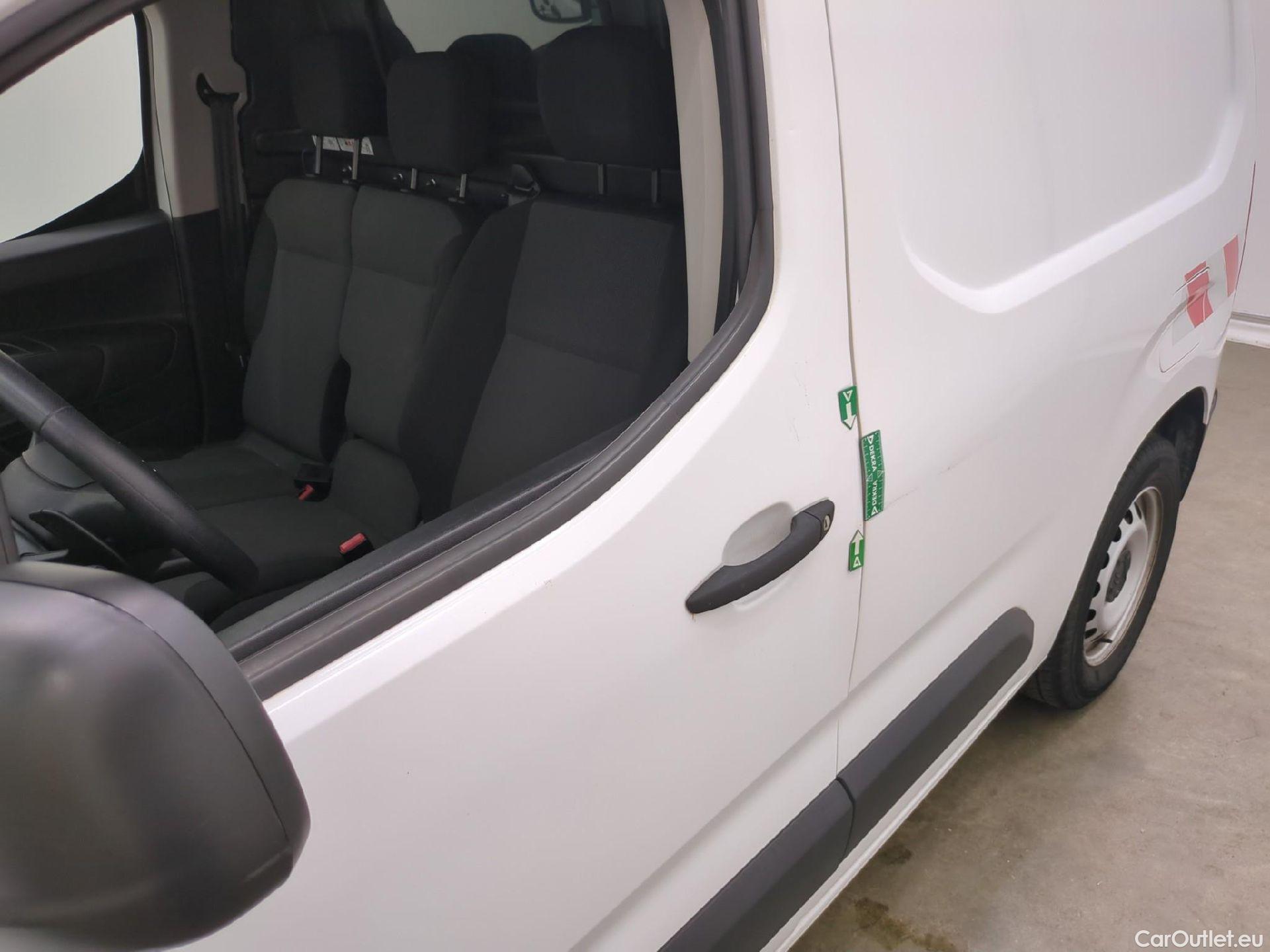  Citroen  Berlingo  Fourgon Worker M 1000 1.2 PureTech 130CV BVA8 E6d #42