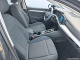  Volkswagen  Golf  VIII Berlina Life eTSI 1.0 TSI 110CV AT7 E6d #6