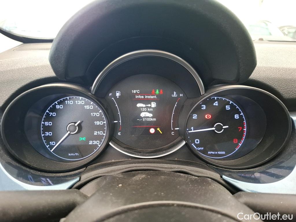  Fiat  500 FIAT X / 2018 / 5P / SUV 1.0 FFly T T3 120ch Cross #20
