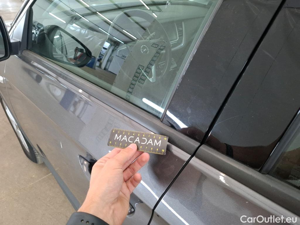  Opel   Grandland X Grandland X Elegance Business 1.5 130CV BVA8 E6d #93