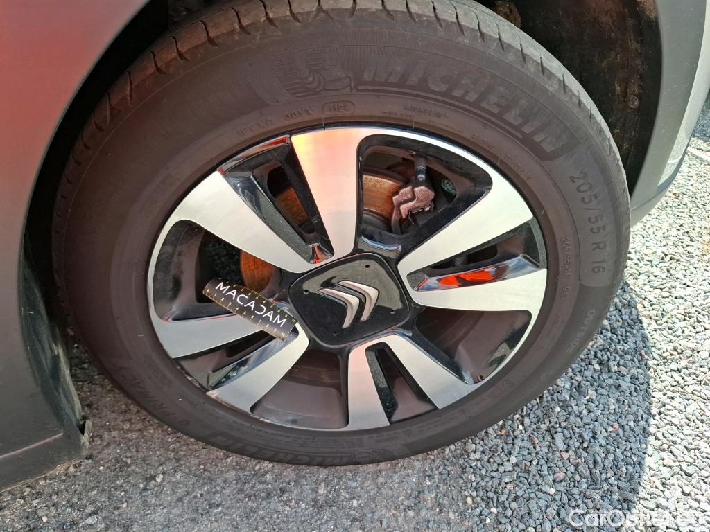  Citroen  C3  Max 1.2 PureTech 80CV BVM5 6E #1