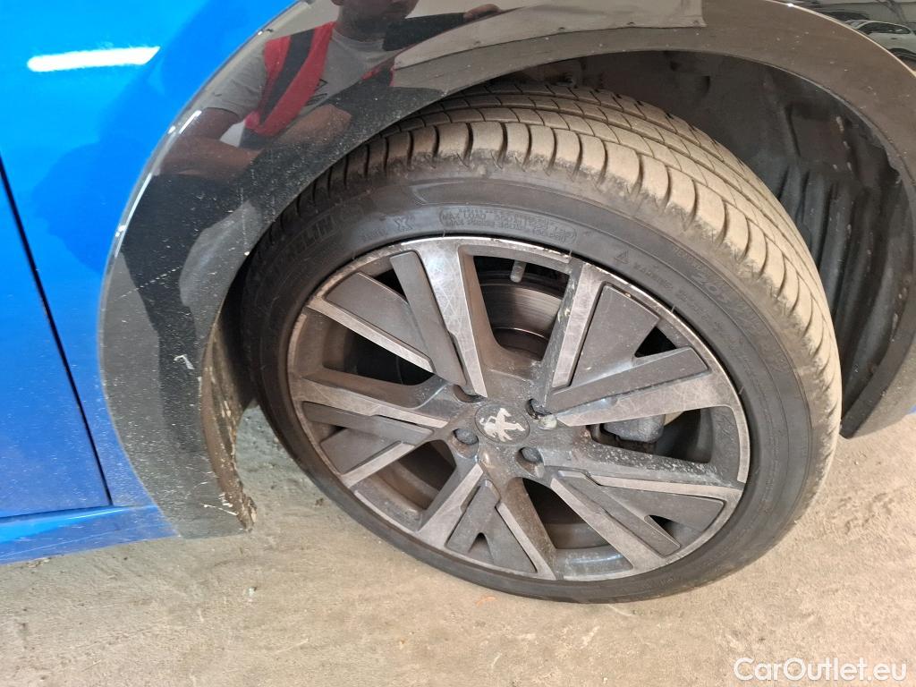  Peugeot  208  GT 1.2 PureTech 100CV BVM6 E6d #16