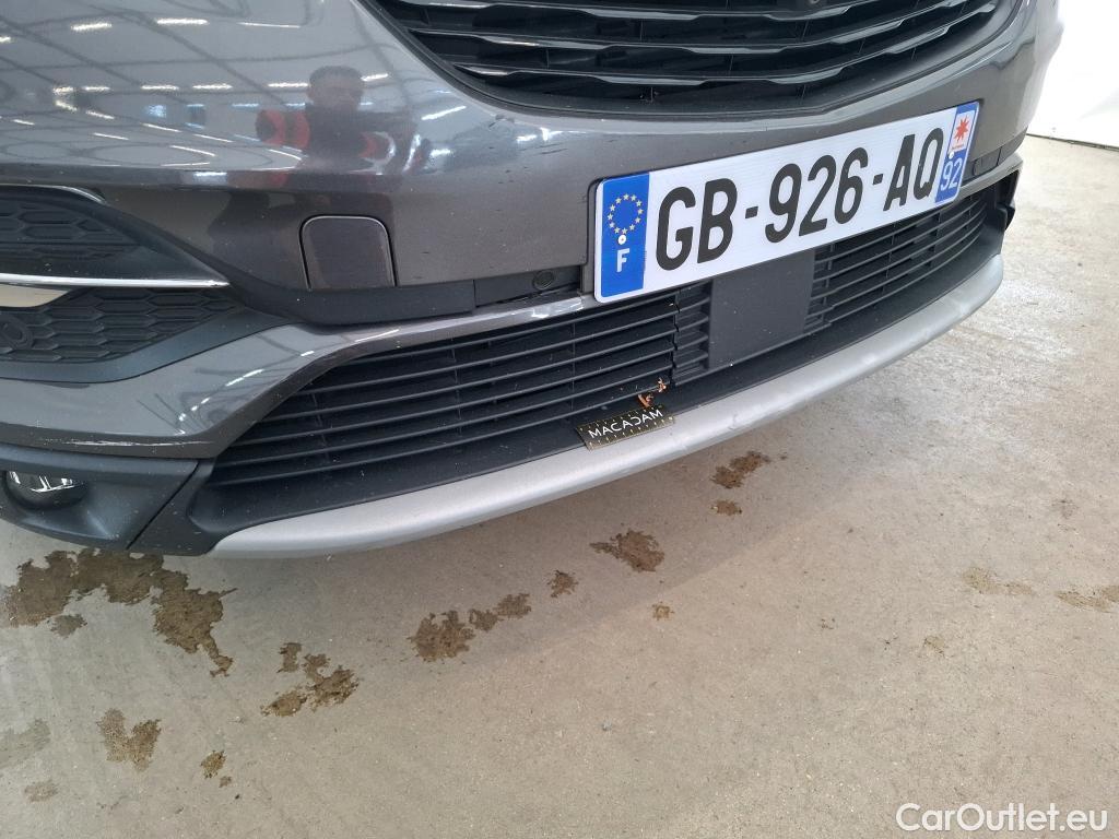  Opel   Grandland X Grandland X Elegance Business 1.5 130CV BVA8 E6d #100