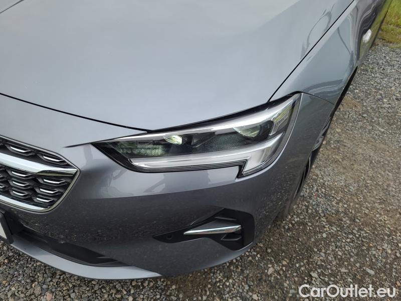 Opel  Insignia  Sports  Tourer (2017) Ins.ST 2.0T 147 Ultimate AT #3