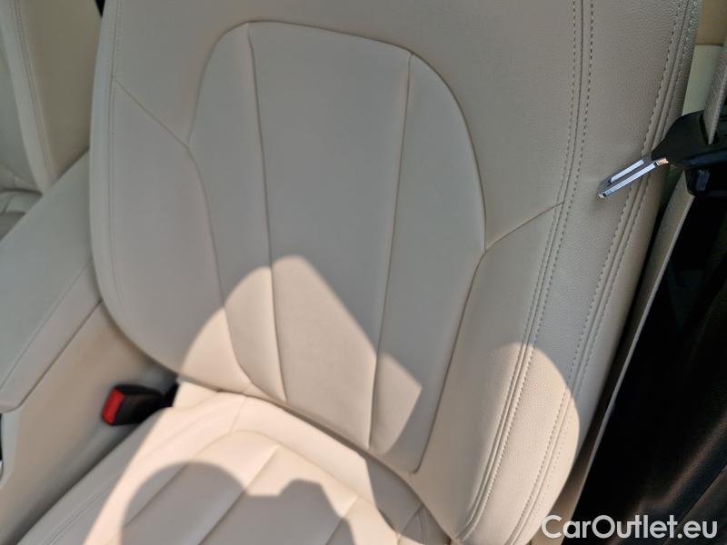  Bmw  Serie 3  Lim. (F30)  (2015) 330i xDrive AT #8