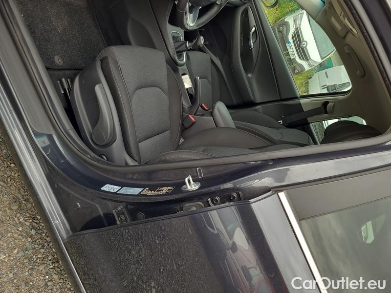  Hyundai  i30  (PD)(01.2017  ->) Osobni  #4