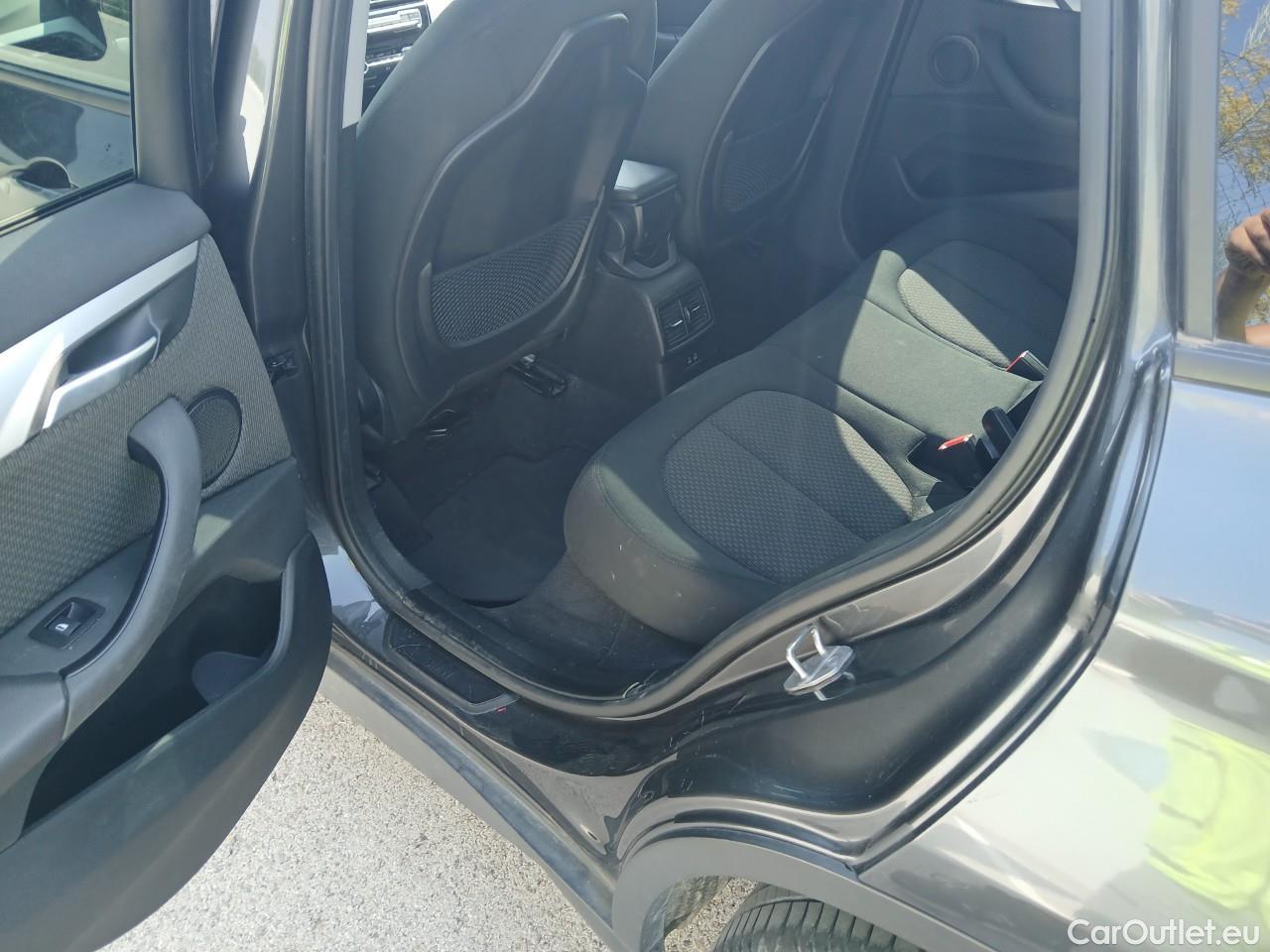  Bmw  X1 Serie  sDrive 18i Advantage 1.5 140CV AT7 E6dT #2