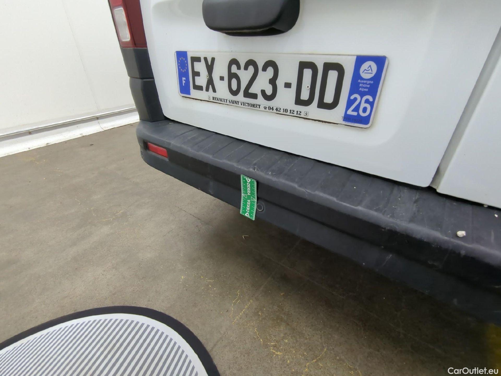  Renault  Trafic  Furgon Grand Confort L2H2 1200 1.6 dCi 125CV BVM6 E6 #43