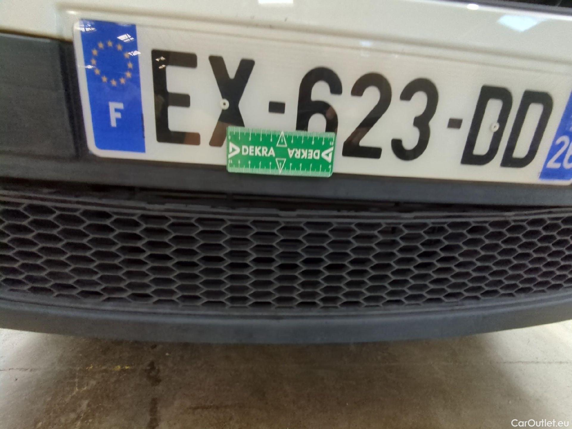  Renault  Trafic  Furgon Grand Confort L2H2 1200 1.6 dCi 125CV BVM6 E6 #27