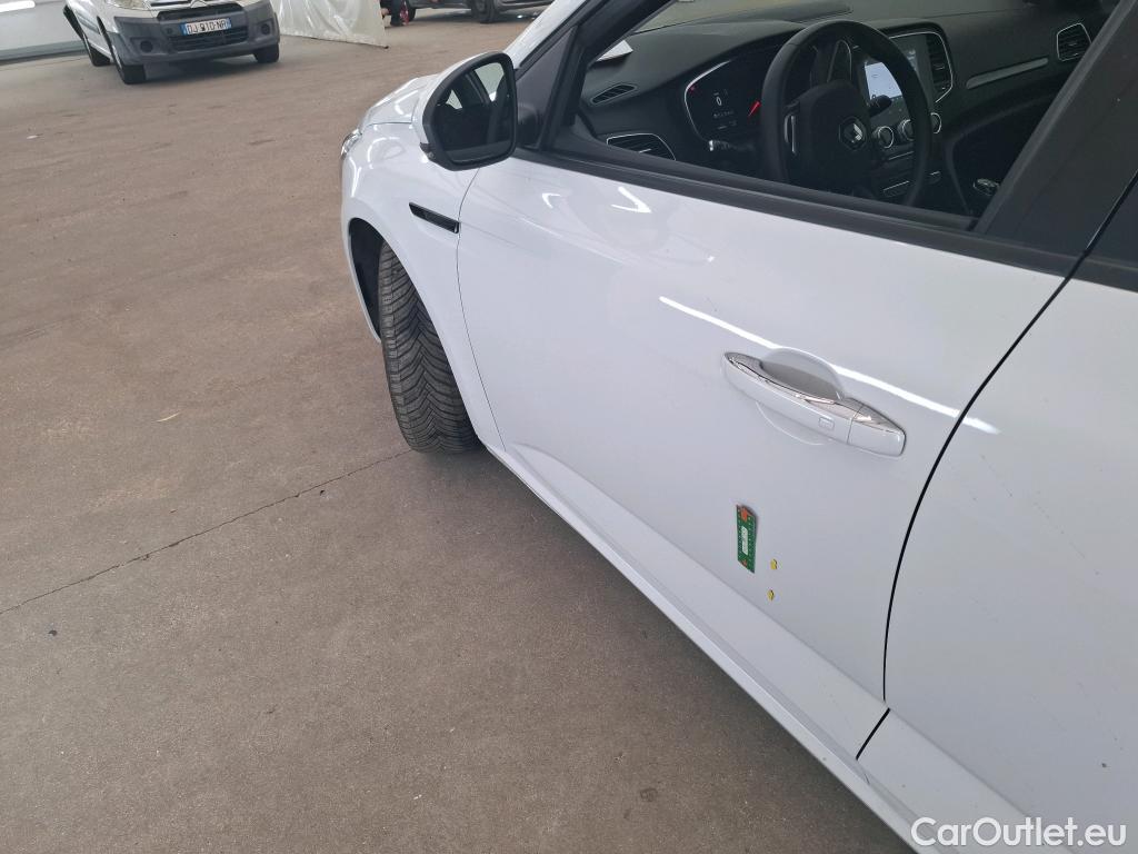  Renault  Megane  IV Berline 5 ptes. Business 1.5 dCi 115CV BVM6 E6d / TRANSFO VP/VF #1