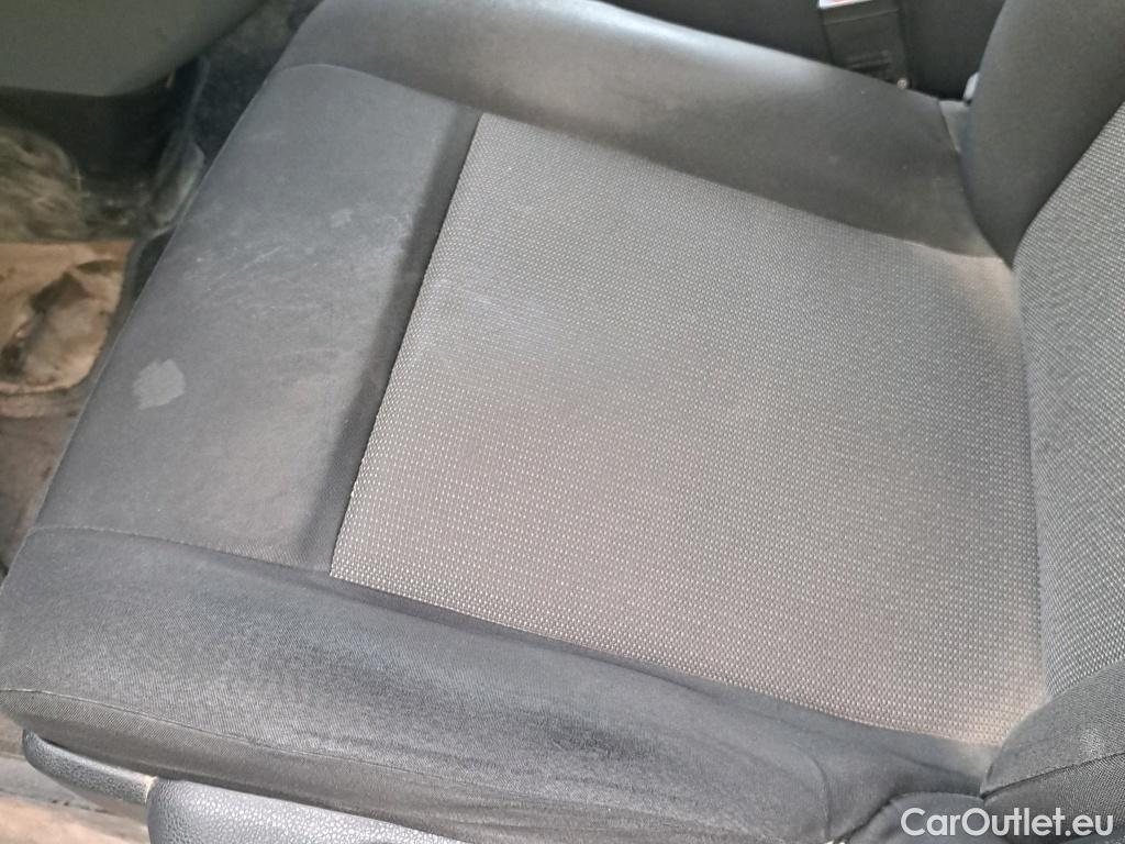  Peugeot  Expert  Combi Largo 1.5 HDI 120CV MT6 E6d #25