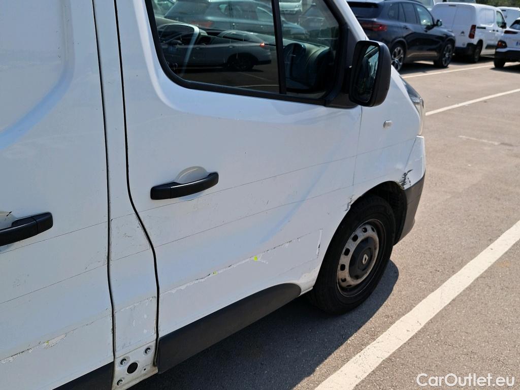  Renault  Trafic RENAULT  / 2019 / 4P / furgón Furgón 27 L1H1 Energy BluedCi 88 kW (AC) #19