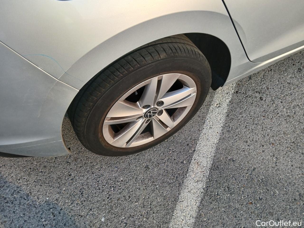  Volkswagen  Golf  VIII Lim. Life 1.5 TSI 130CV MT6 E6dT #18