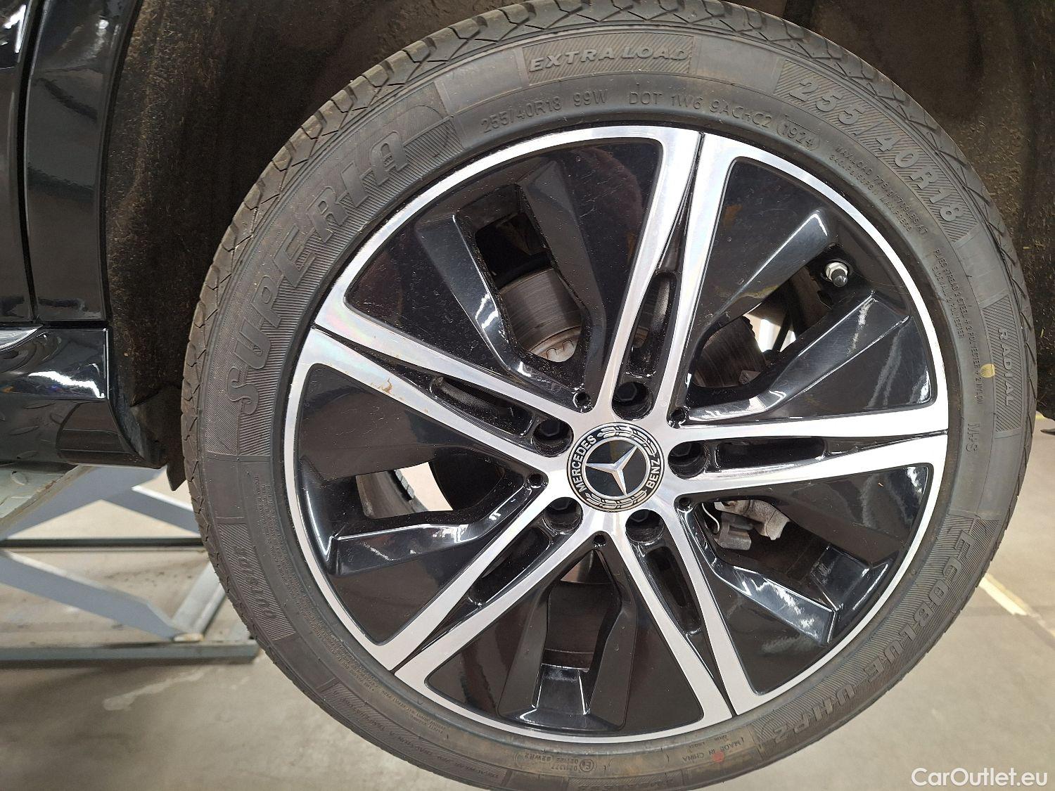  Mercedes  C-Klasse Mercedes,  FL'18, Mercedes-Benz  Berline C 300 E Business So #1