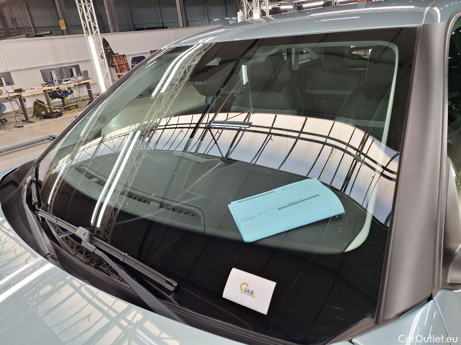  Citroen  C4 Citroën,  '20, Citroën  1.2 PureTech 130 S&S MAN6 Feel 5d #29