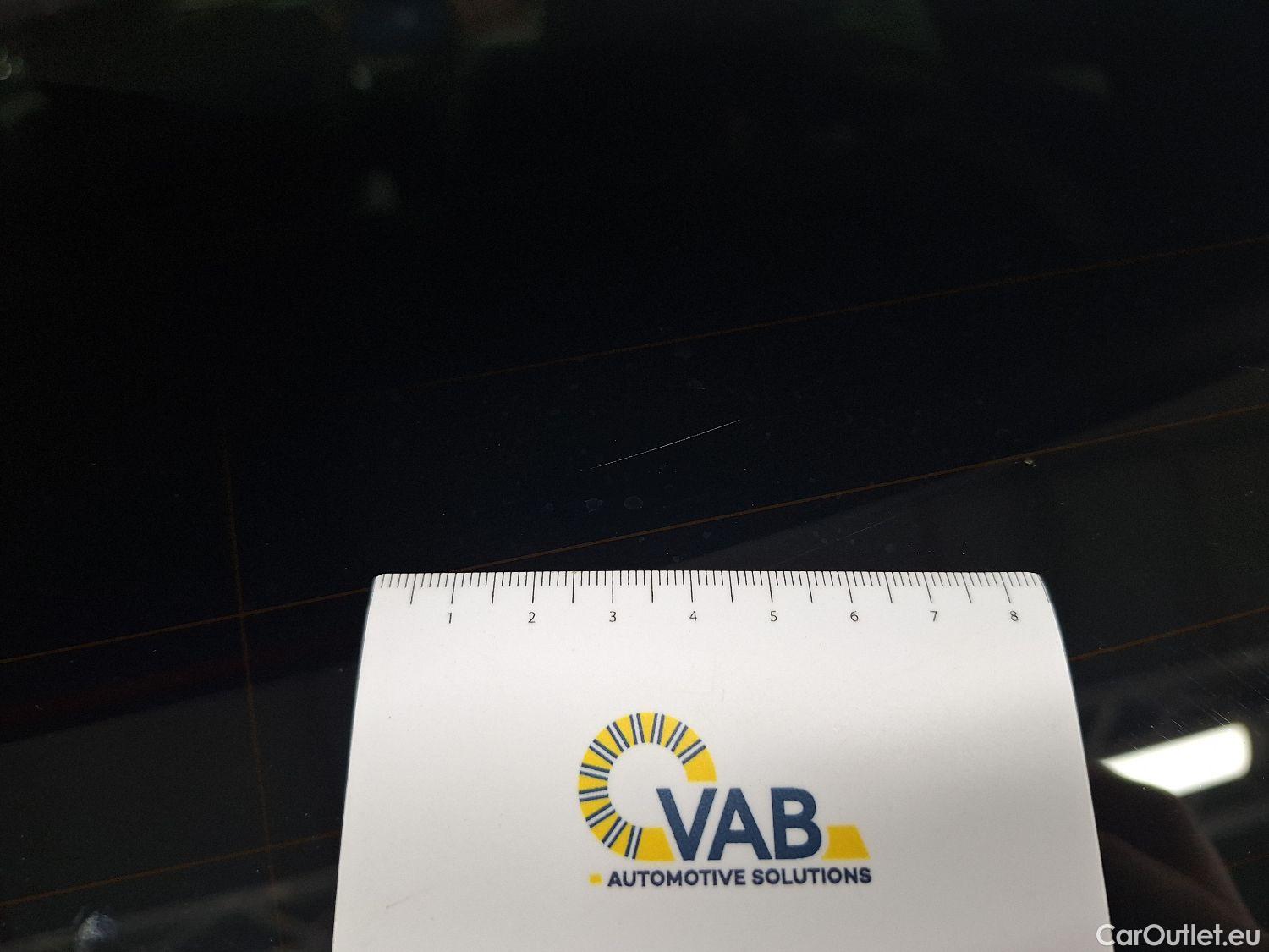  Volkswagen  ID.4 VW,  '20 BEV, Volkswagen  77 kWh - Family 5d #16