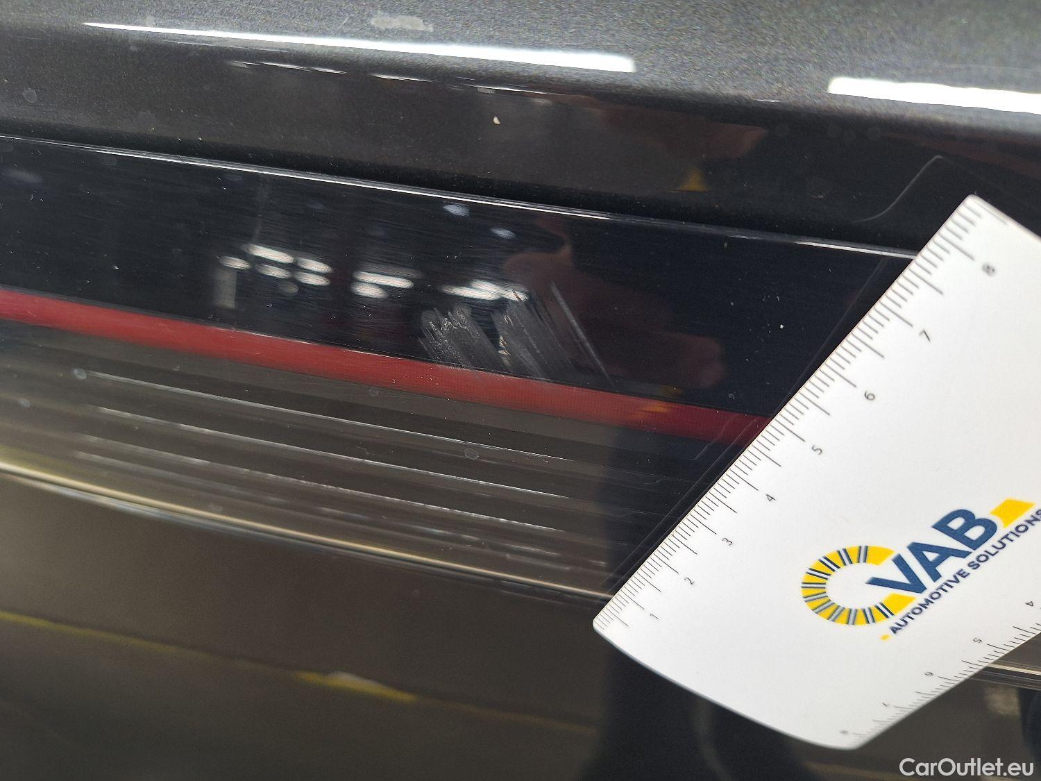  Volkswagen  ID.4 VW,  '20 BEV, Volkswagen  77 kWh - Family 5d #19
