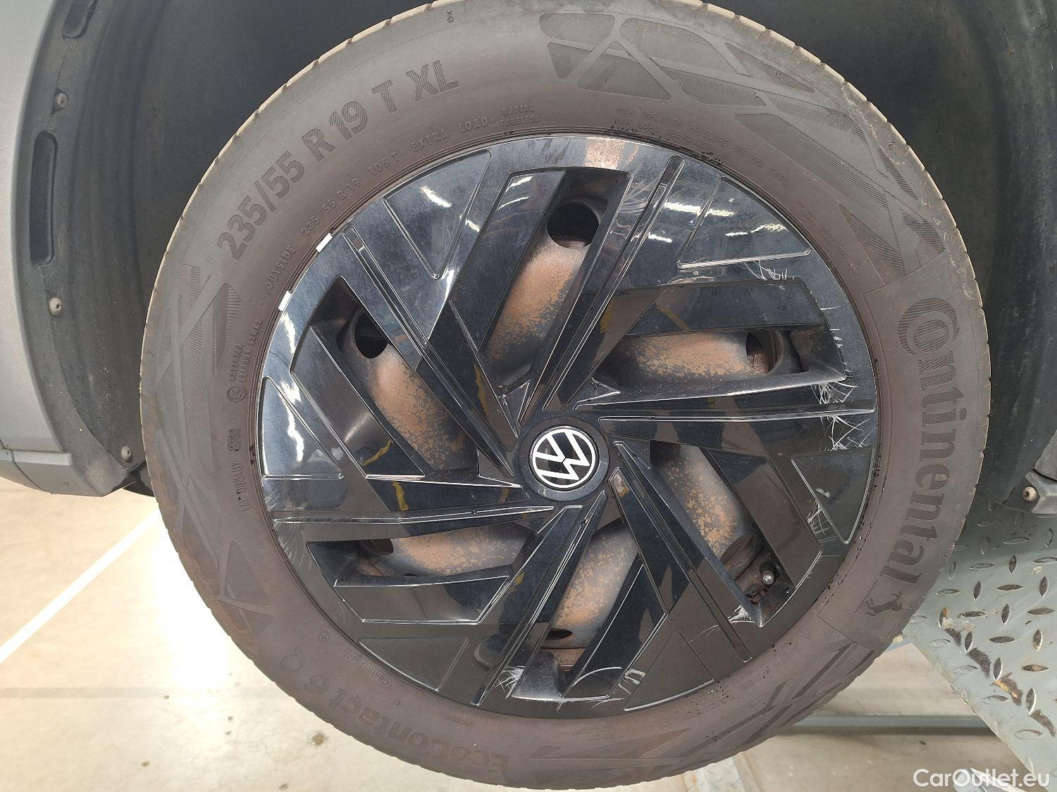  Volkswagen  ID.4 VW,  '20 BEV, Volkswagen  77kWh Pro Business 5d #9