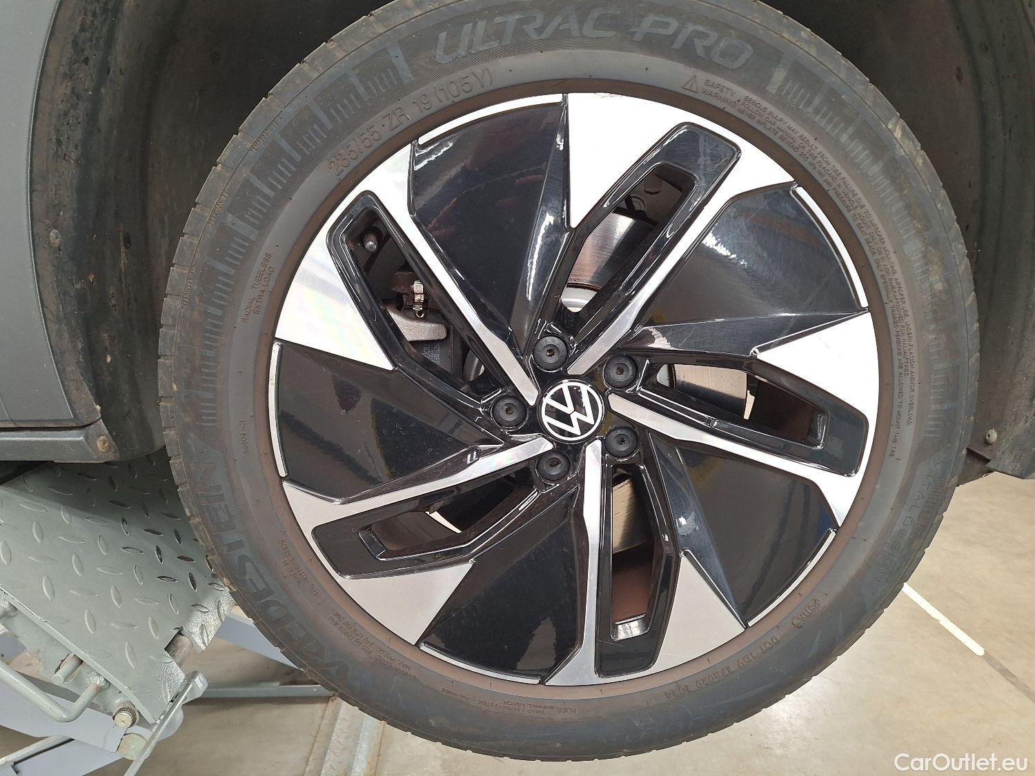  Volkswagen  ID.4 VW,  '20 BEV, Volkswagen  77kWh Pro Max 5d #1