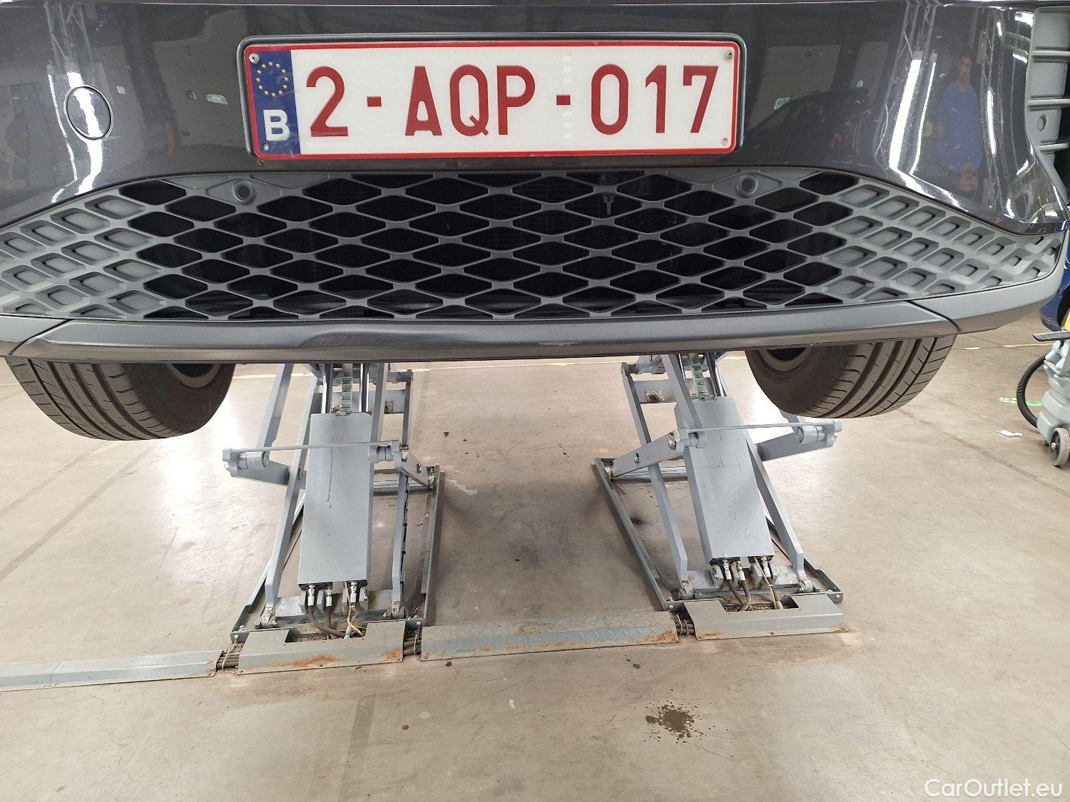 Volkswagen  ID.4 VW,  '20 BEV, Volkswagen  77kWh Pro Max 5d #10