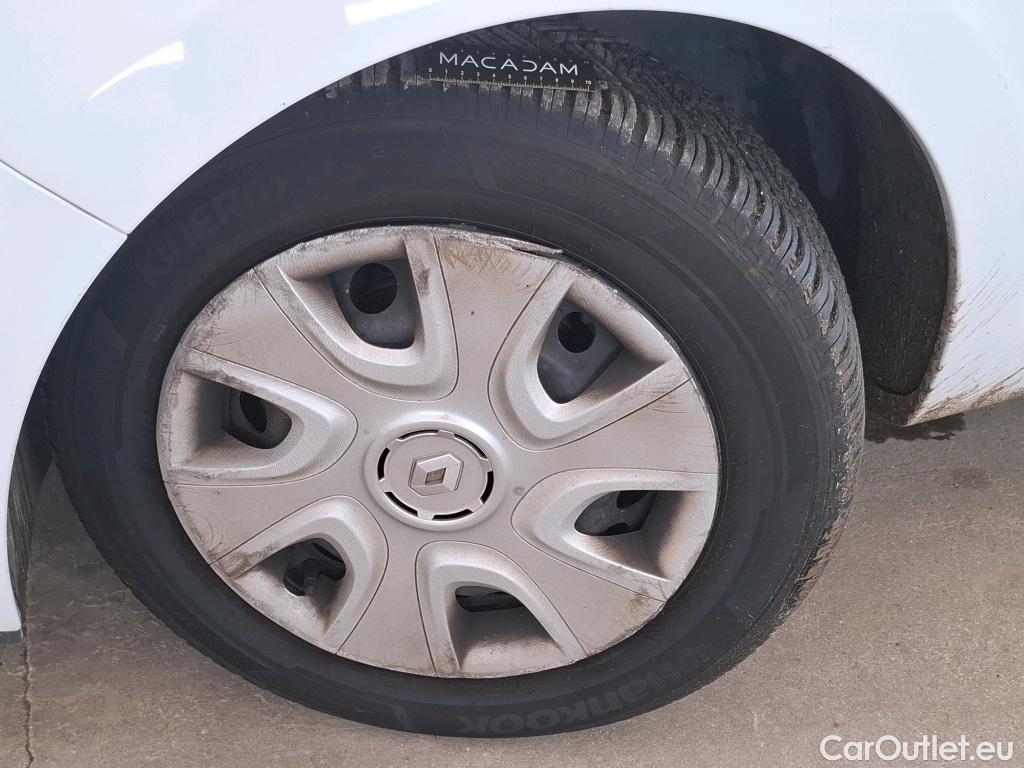  Renault  Clio  IV Air 1.5 dCi 75CV BVM5 E6 #39