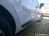  Renault  Clio AIR MEDIANAV ENERGY DCI 75 E6C #17