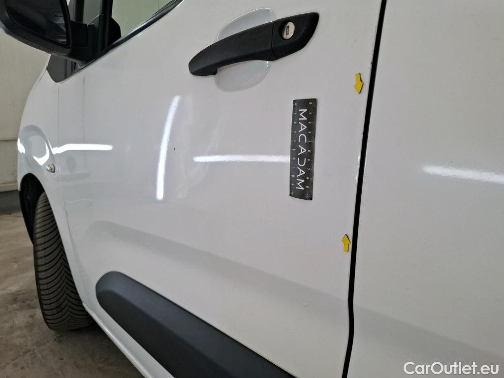  Citroen  Berlingo  Fourgon Driver M 1000 1.5 BlueHDi 100CV BVM5 E6dT #9