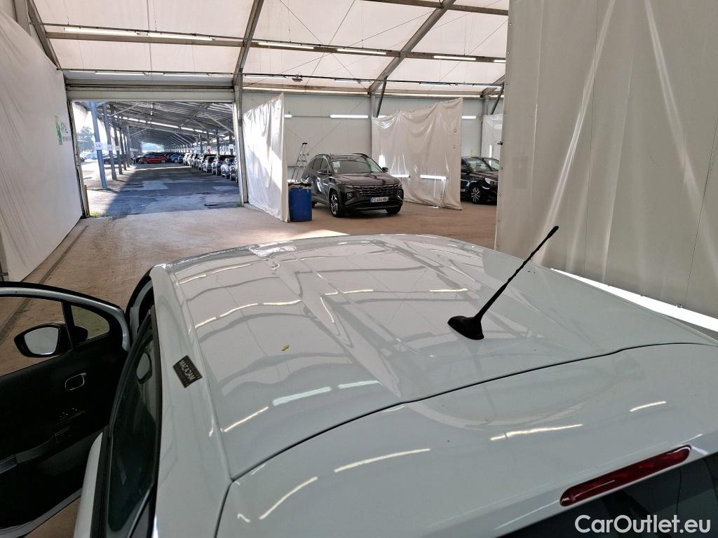  Citroen  C3  Feel Business 1.5 BlueHDI 100CV BVM5 E6dT #1