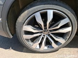  Volkswagen  Tiguan 2.0 TDI 150 DSG7 R-LINE #21