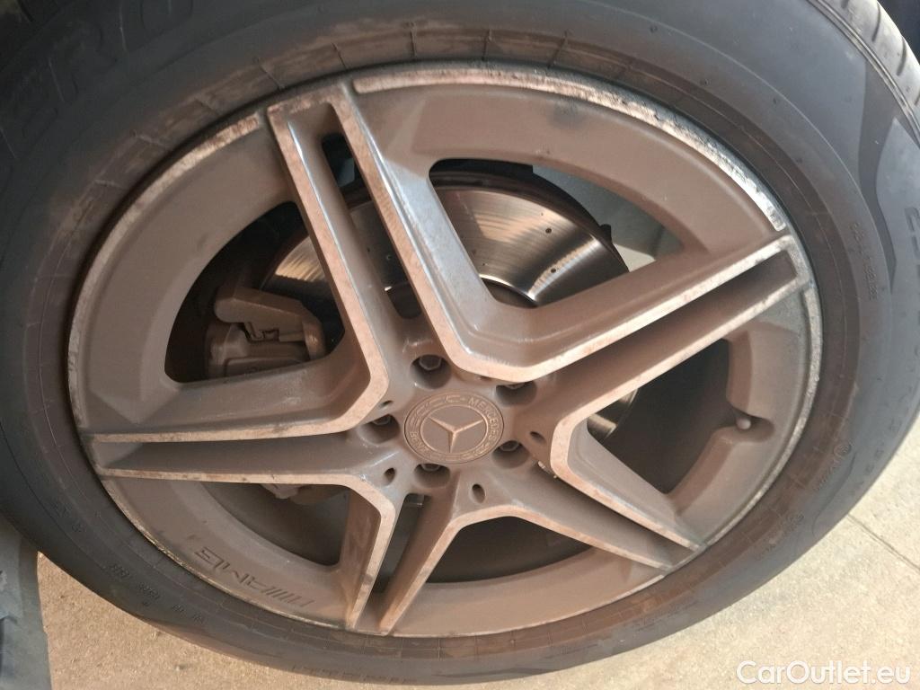  Mercedes  GLB MERCEDES-BENZ  / 2019 / 5P / SUV  200 d AMG Line #18