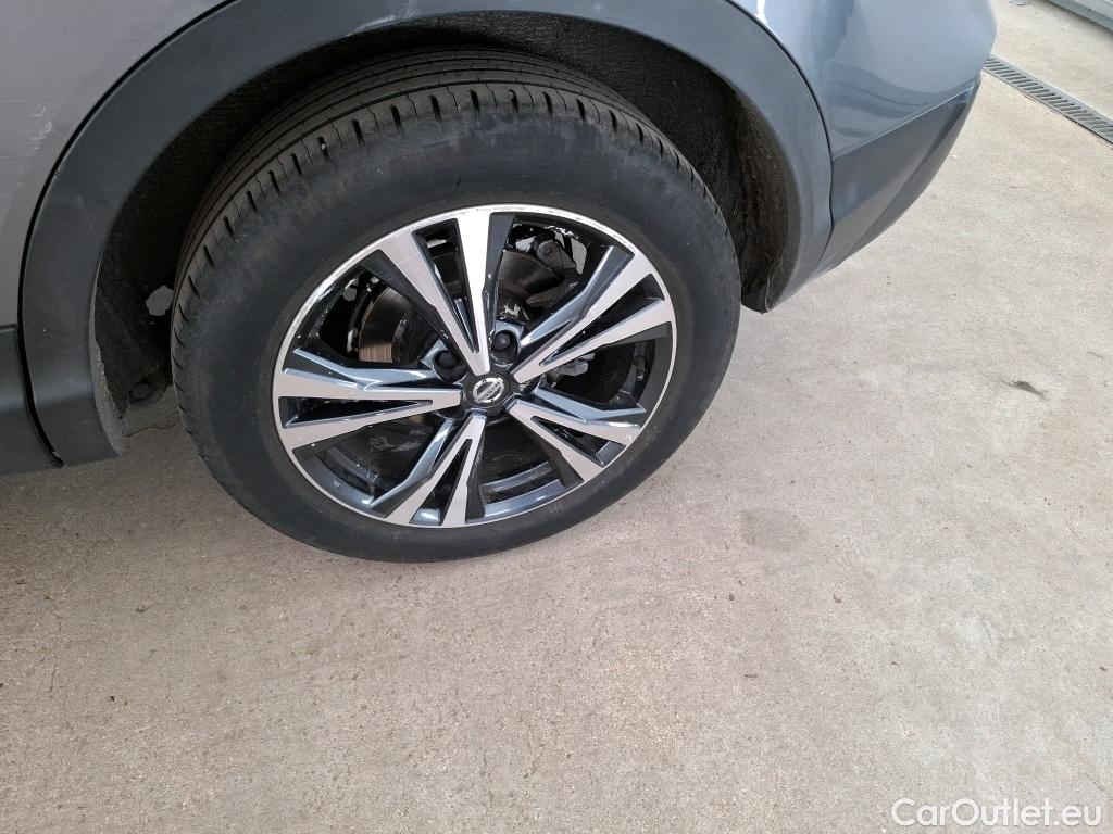  Nissan  Qashqai NISSAN  5p Crossover 1.2 DIG-T 115 Xtronic N-Connecta #49