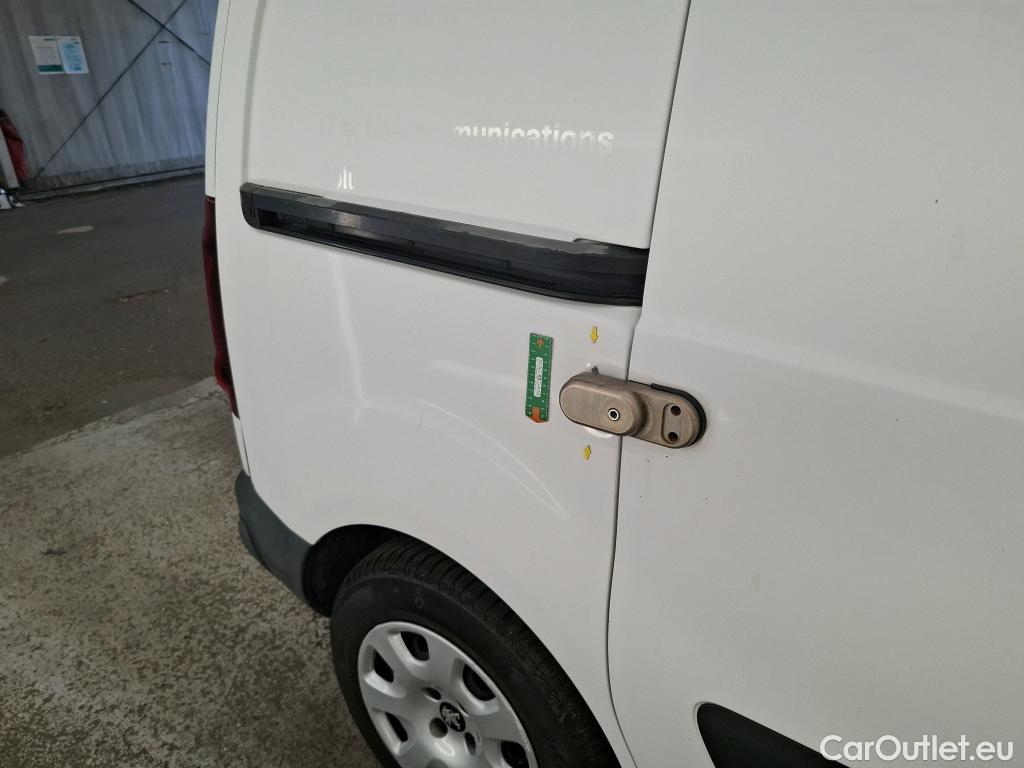  Peugeot  Partner  L1 Premium Pack 1.6 HDi 100CV BVM5 E6 #1