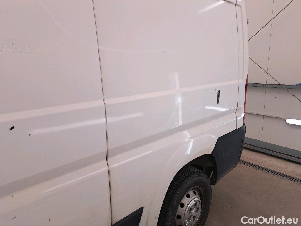  Peugeot  Boxer PEUGEOT  / 2014 / 4P / Fourgon tôlé BlueHDi S&S 140 PREMIUM 335 L2H2 #16