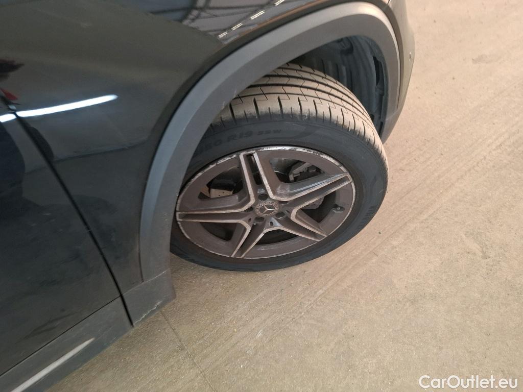  Mercedes  GLB MERCEDES-BENZ  / 2019 / 5P / SUV  200 d AMG Line #14