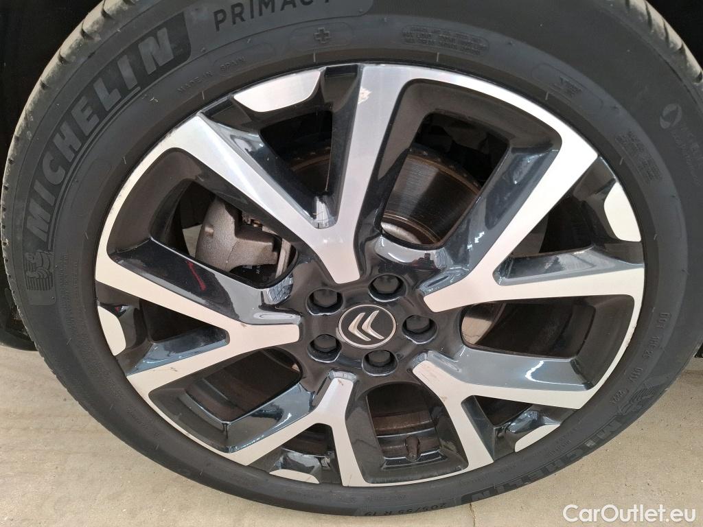  Citroen  C5  Aircross Shine Pack Hybrid 1.6 225CV BVA8 E6d #47