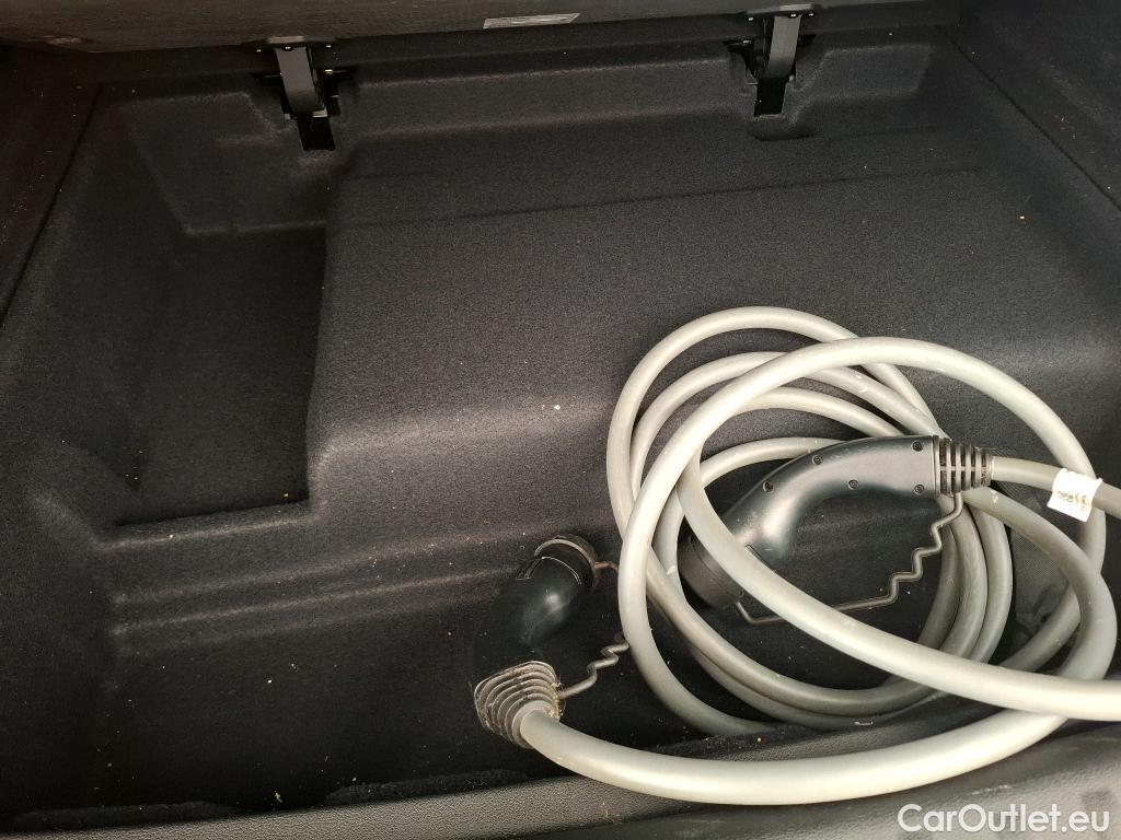  Bmw  X1 BMW  / 2022 / 5P / SUV xDrive30e M Sport DKG7 #3