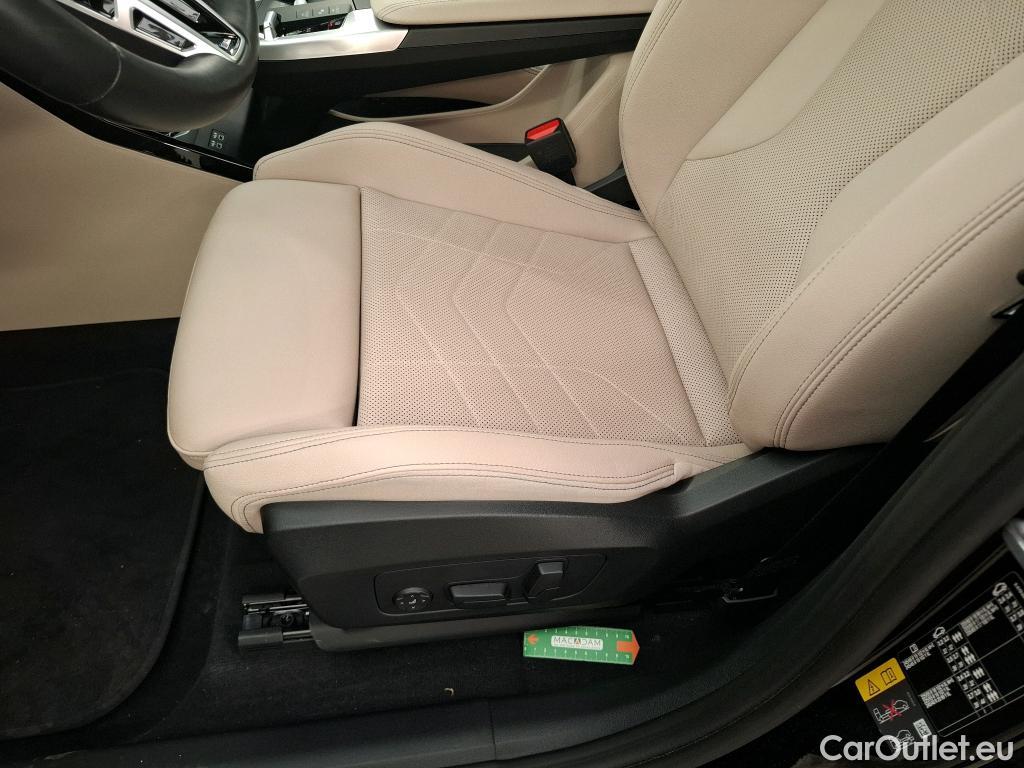  Bmw  X1 BMW  / 2022 / 5P / SUV xDrive30e M Sport DKG7 #1
